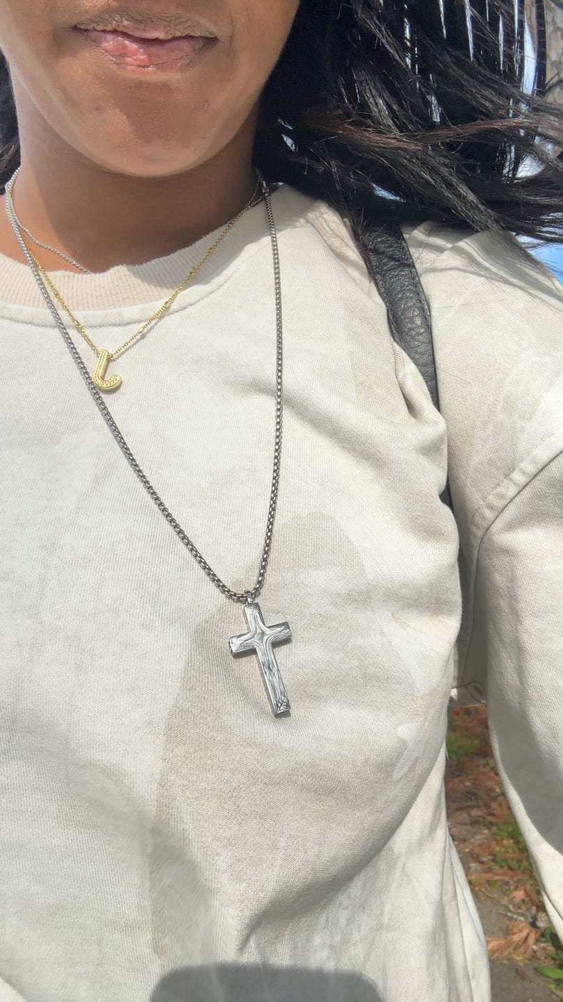 Customer photo review of The Cross ²