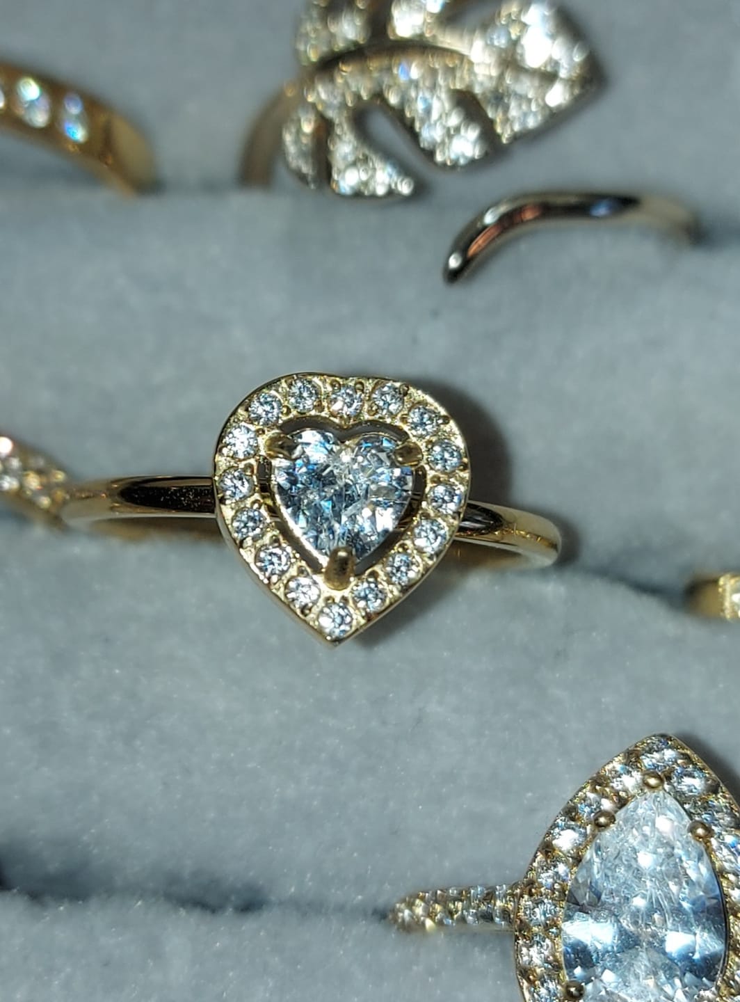 Customer photo review of Shine Heart Ring | 18K vergoldet