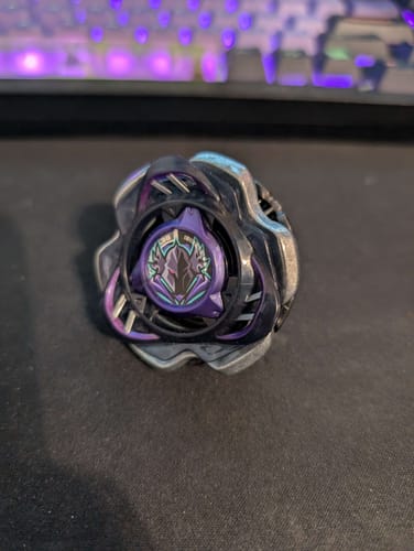 Customer photo review of [Pre-Order Lot 2 APR 22nd] Takara Tomy Beyblade X CX-03 PerseusDark B6-80W