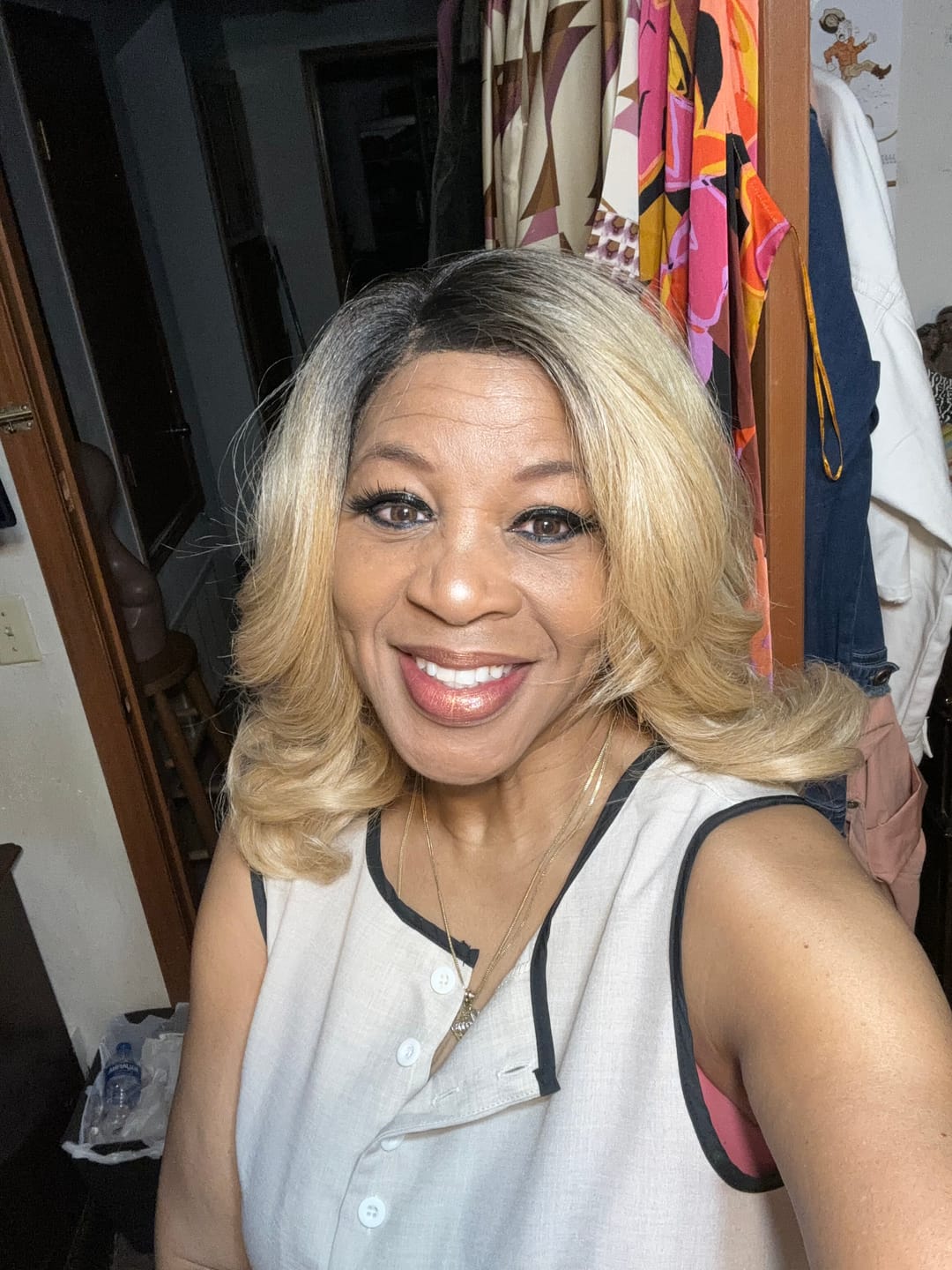 Customer photo review of Outre Melted Hairline Glueless Deluxe Wide 2x5 HD Lace Front Wig - ARLISSA