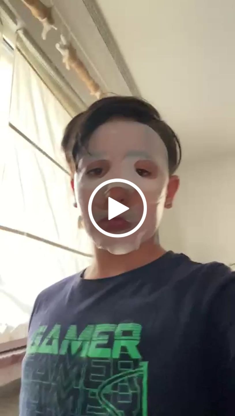 Customer video review of Glassskinmask® - 3er Pack - Hydrogel Gesichtsmaske für strahlende Haut