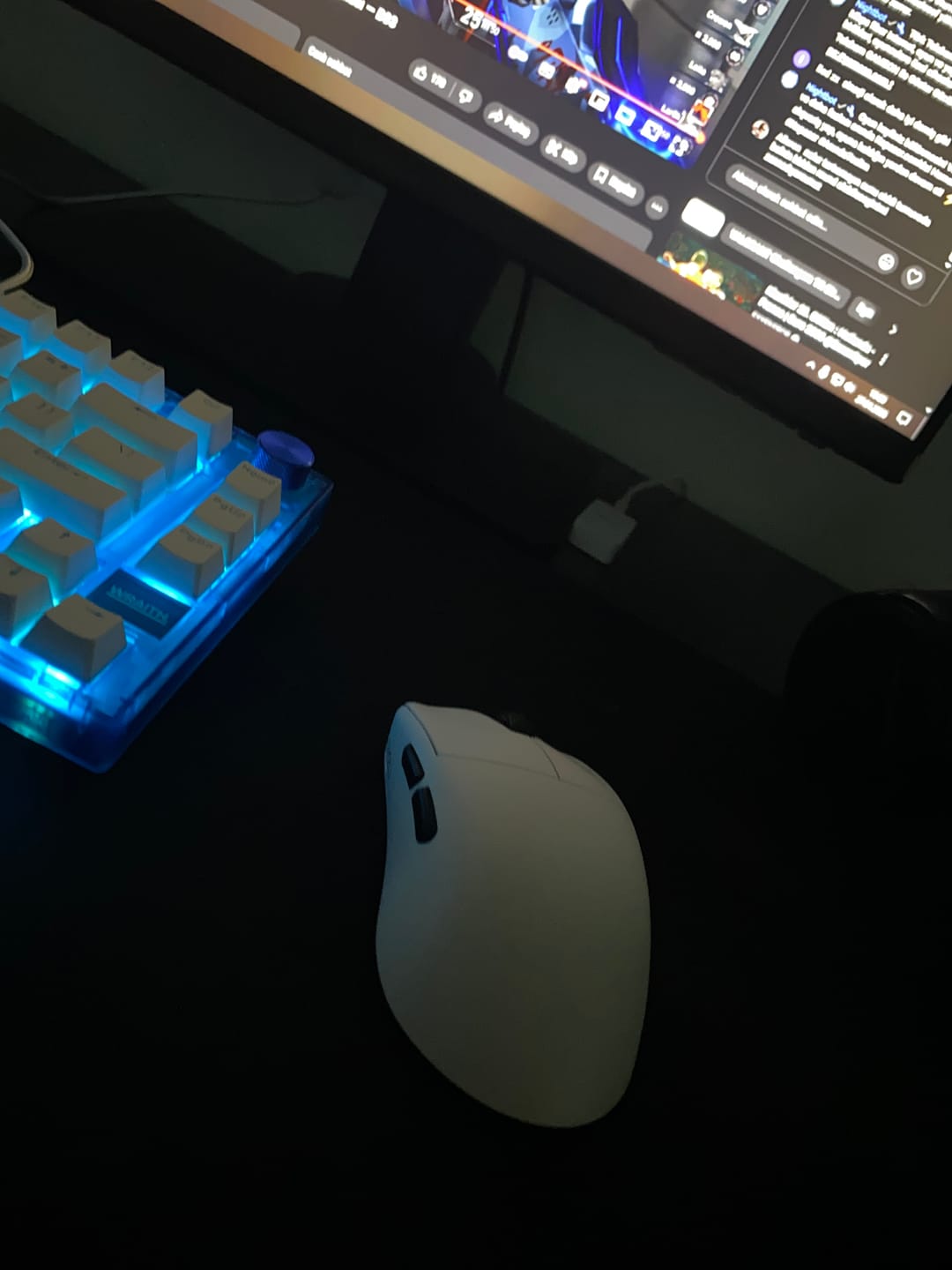 Customer photo review of Lamzu Maya X Wireless Mouse