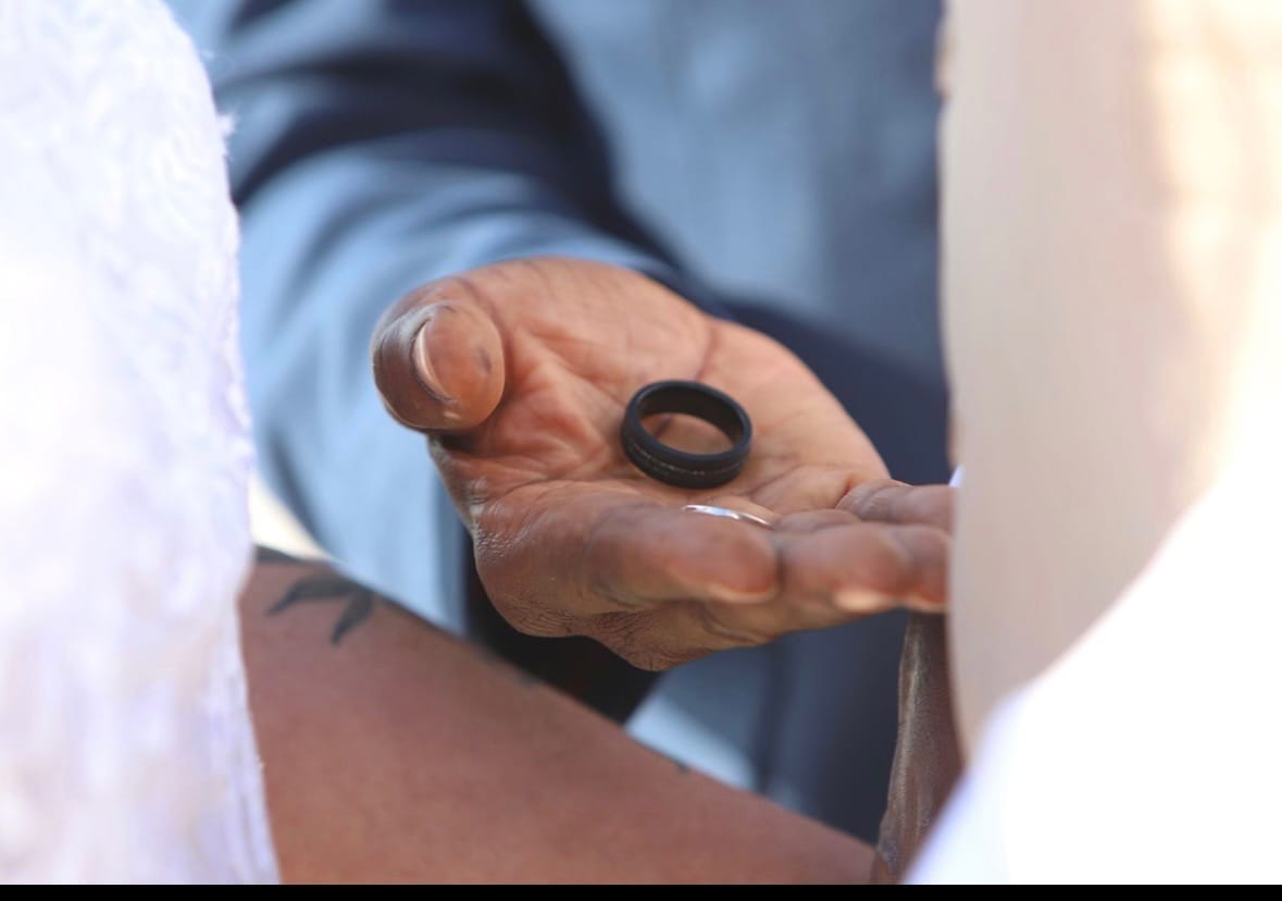 Customer photo review of 8mm Gun Metal Tungsten Carbide Wedding Band with Black Sapphires