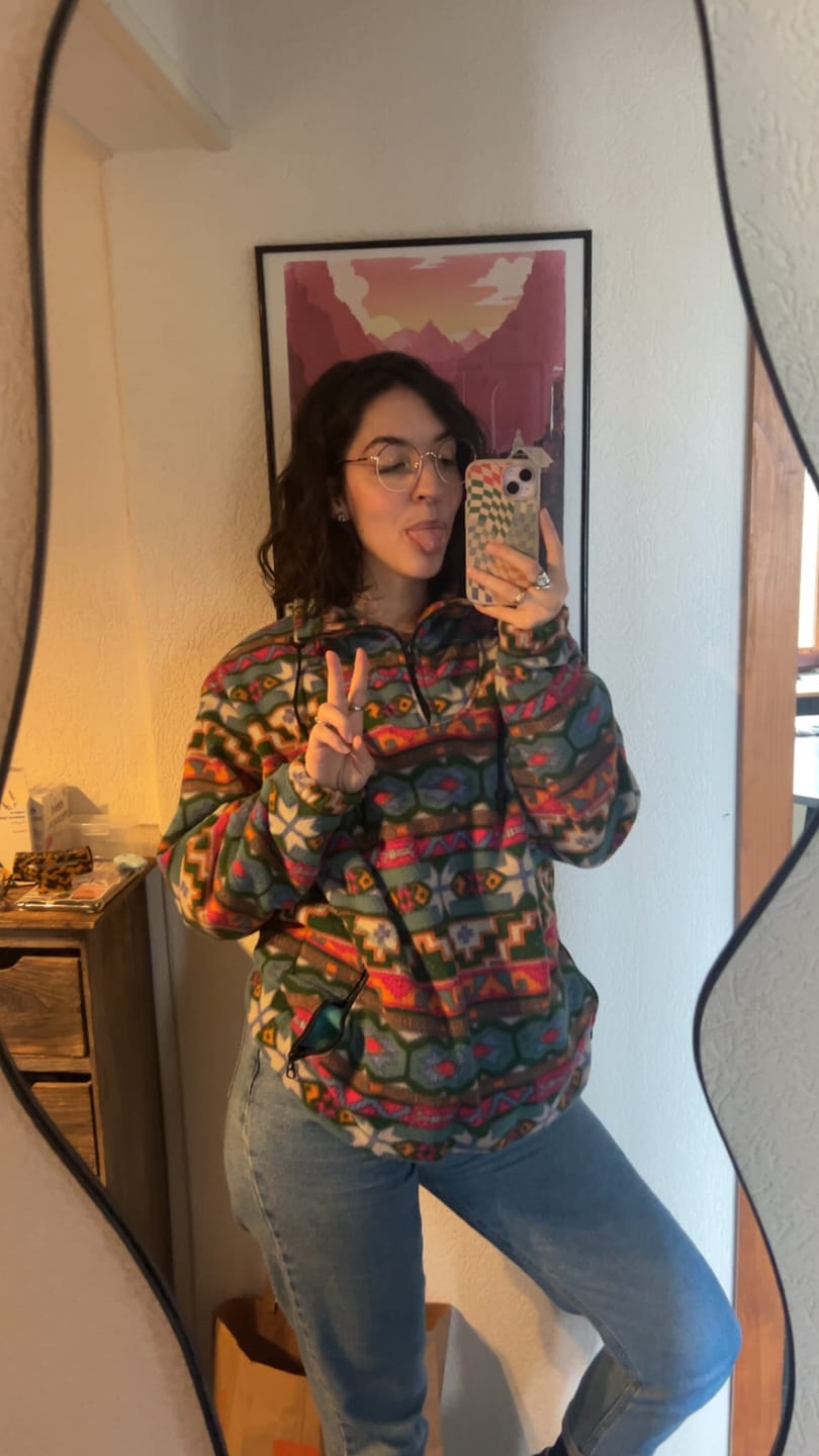 Customer photo review of Polaire épaisse graphique multicolore XL vintage