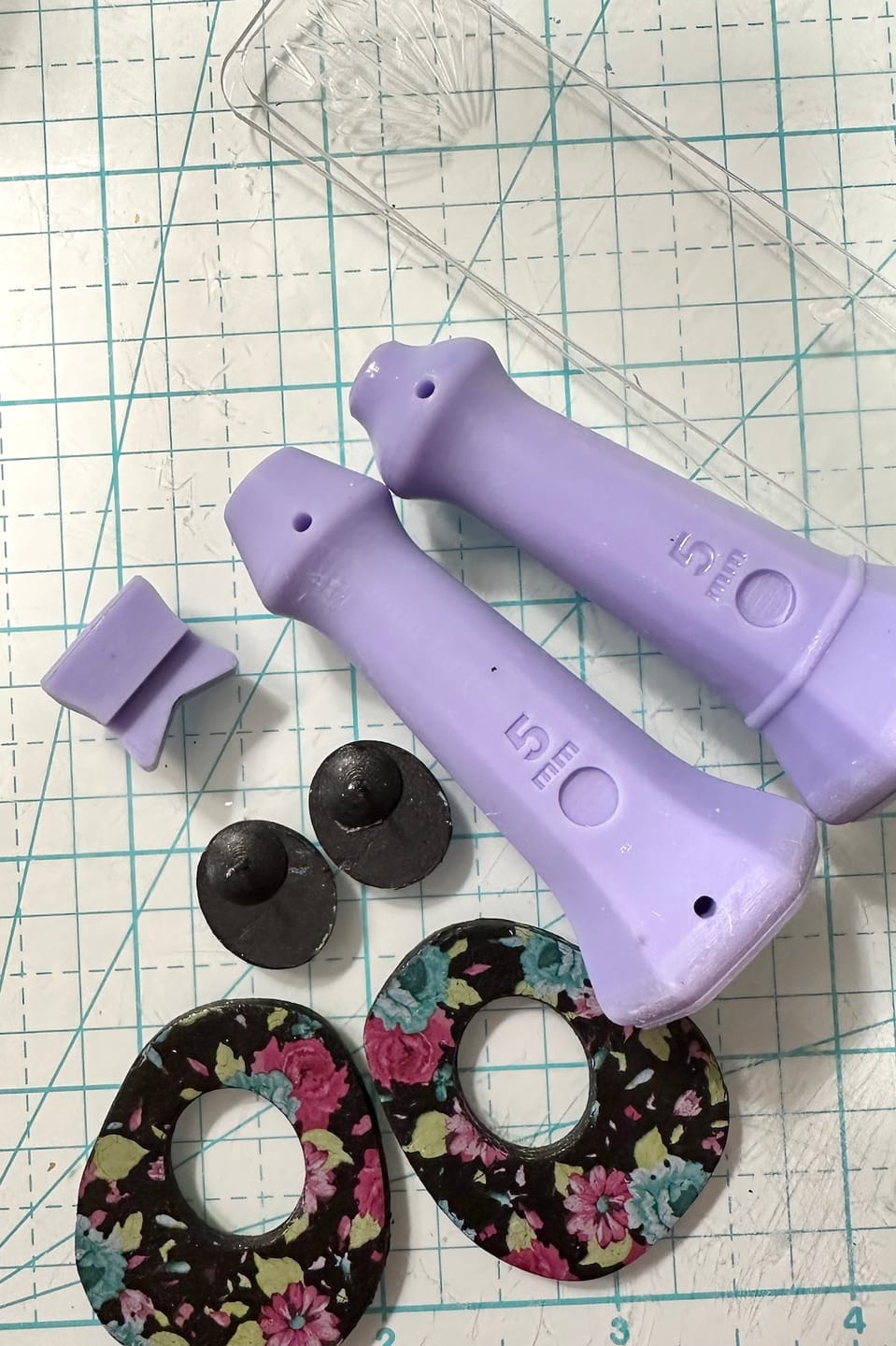 Customer photo review of Earring Post Embedder Kit