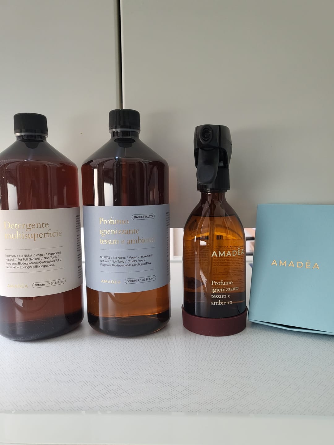 Customer photo review of 3 Profumatori "Baci di Talco" per ambienti, armadi, cassetti e auto. I ciondoli di Amadēa