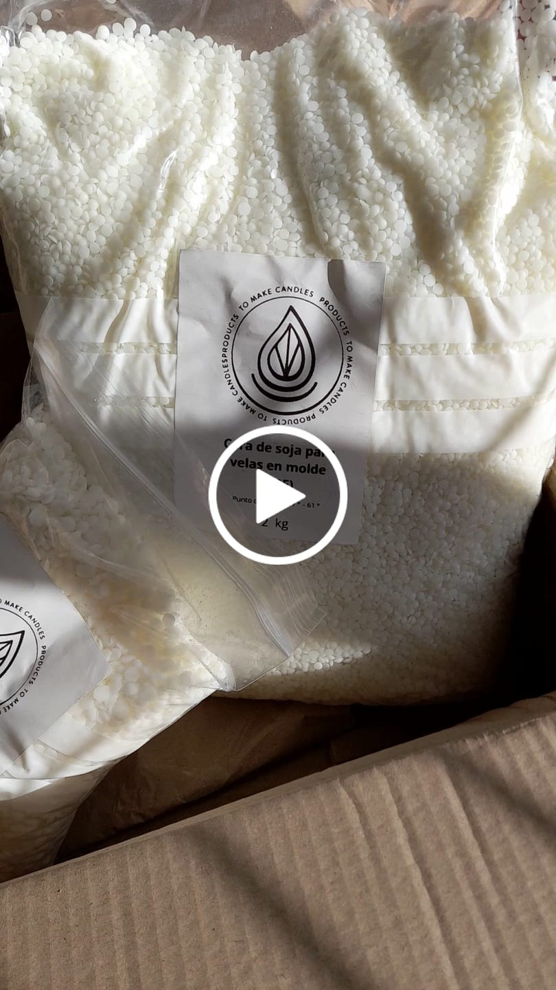 Customer video review of Cera de Colza + Coco especial Velas de Masaje (BPF)
