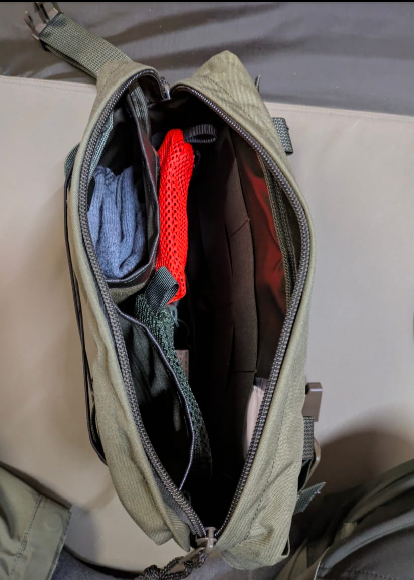 Customer photo review of Askare hip pack
