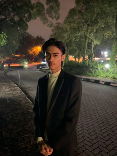 Customer photo review of High Neck Sweater - White