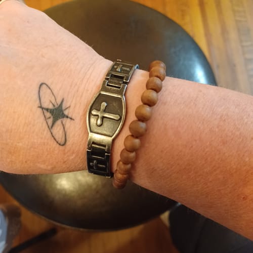 Customer photo review of 'For The Fallen' Arlington Magnetic Bracelet: Helps Pair Veterans With A Service Dog Or Shelter Dog