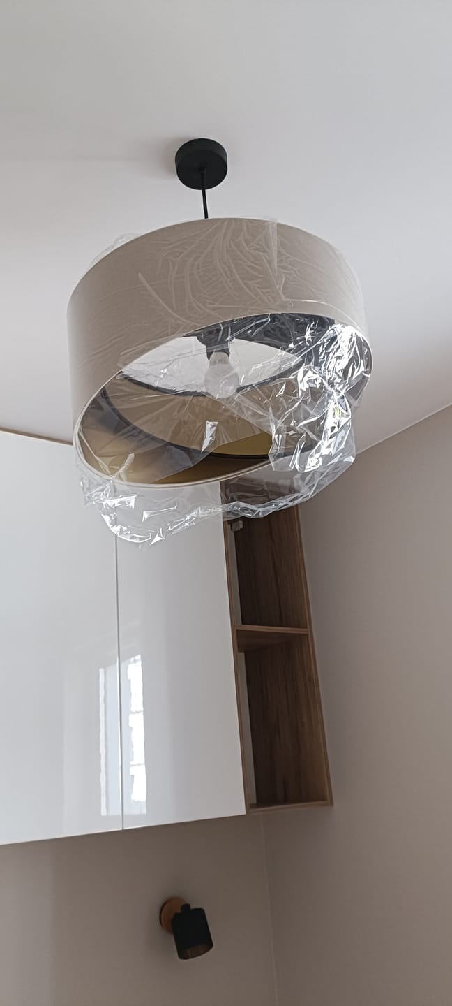 Customer photo review of Abażur Ankora - szara lampa wisząca welurowa do salonu, sypialni (asymetria 1xE27) ręcznie robiona