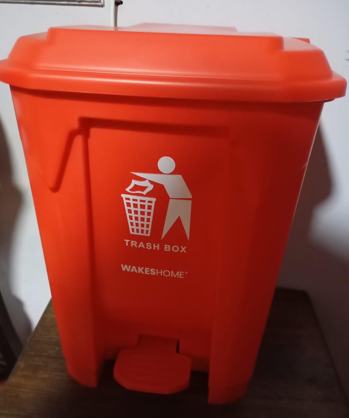 Customer photo review of Basurero Contenedor De Basura 30 50 80 Litros Cubo De Basura