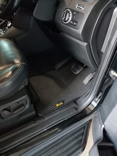 Customer photo review of Dywaniki samochodowe na zamówienie - Przód i tył