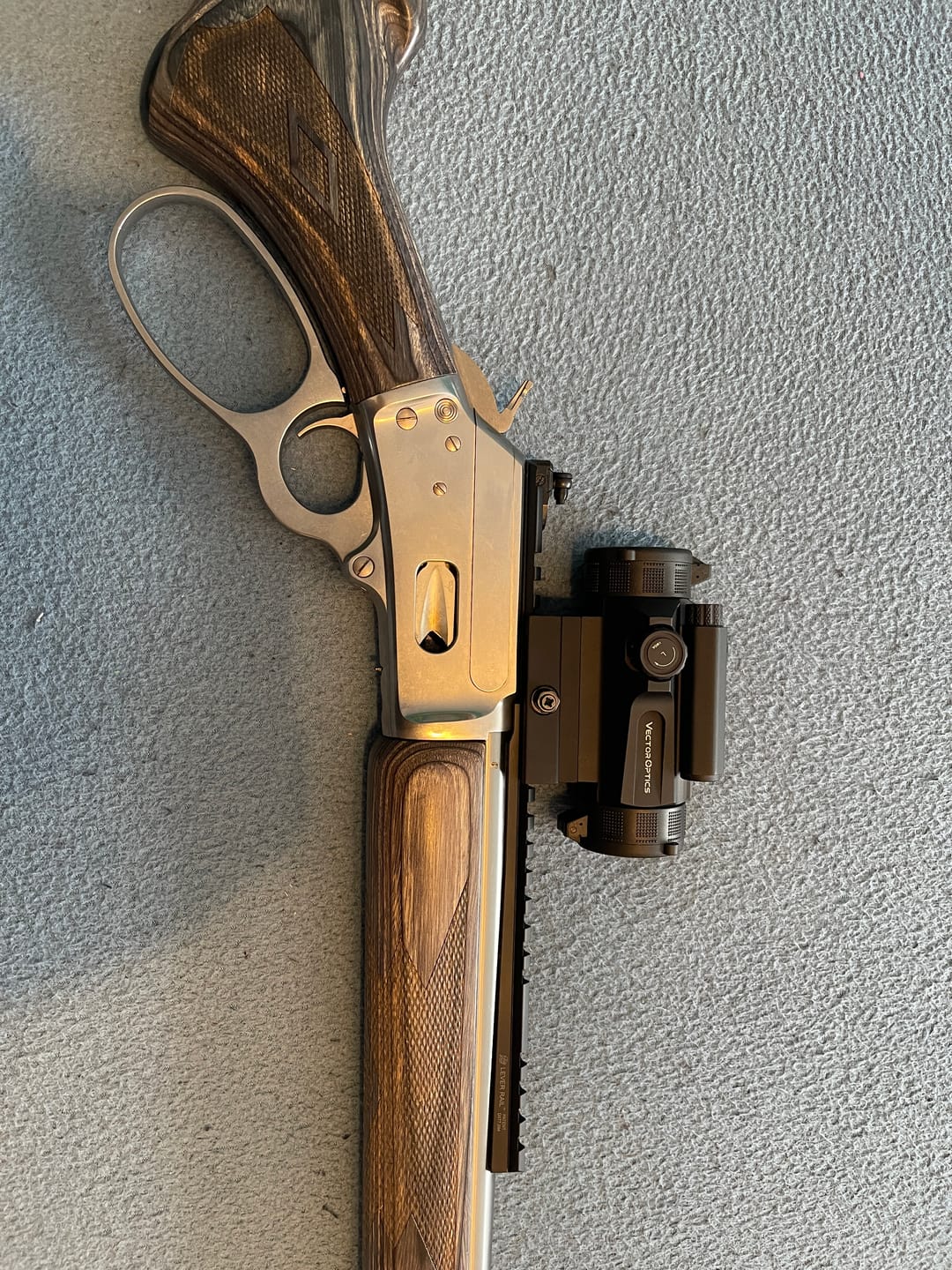 Customer photo review of Vector Optics SCRD-26II Nautilus 1x30 QD