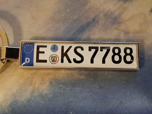 Customer photo review of Kennzeichen Schlüsselanhänger Mini Nummernschild Metall
