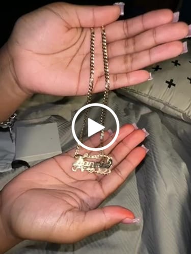 Customer video review of Double Plated Name Necklace "Nichole" w/  Diamond-cut