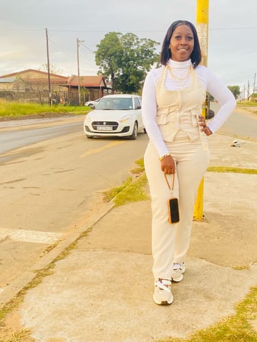 Customer photo review of Brazilian Lace Wig Sale