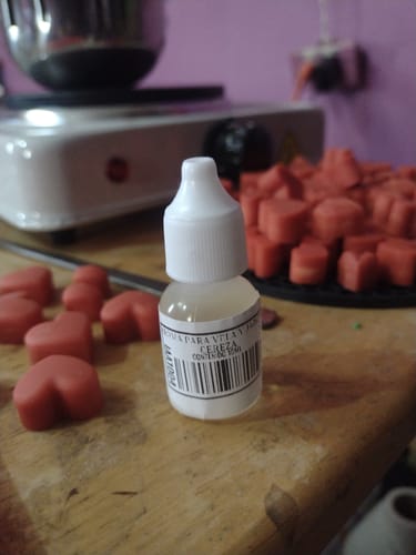 Customer photo review of Esencia para Vela Aroma Cereza 10 ml