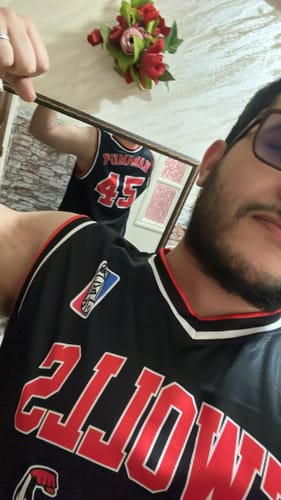 Customer photo review of SWOLLS BASKETBALL JERSEY TANK - BLACK