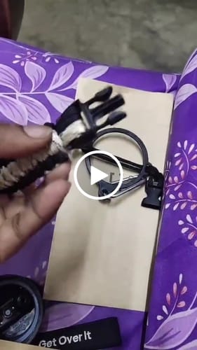 Customer video review of Paracord Strap (For 1.8L Oversized Flask Only)