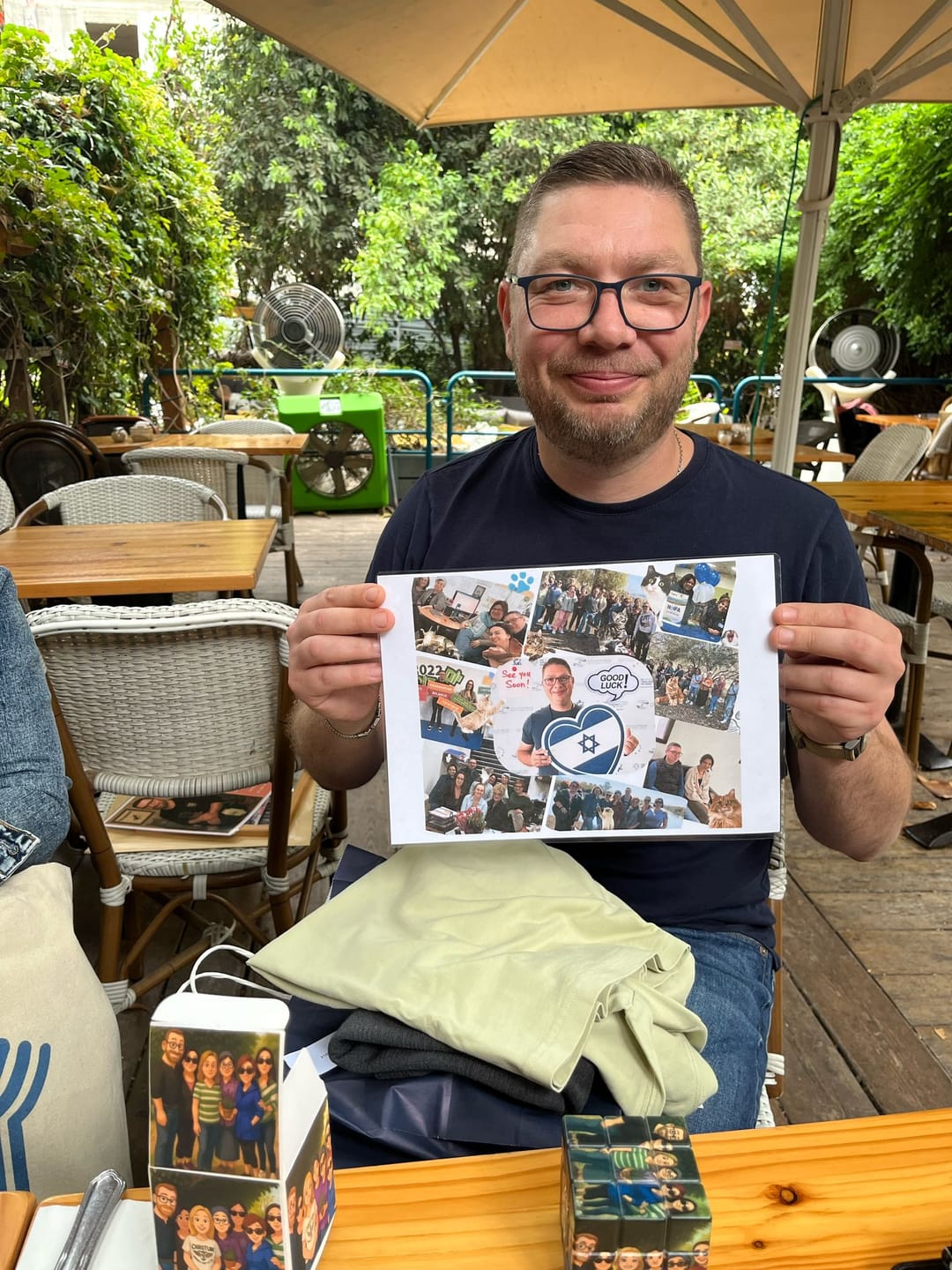 Customer photo review of קובייה הונגרית בהתאמה אישית