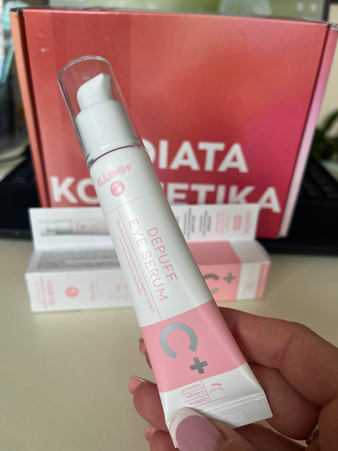 Customer photo review of Околоочен серум против подути клепачи и торбички под очите с Кофеин OOTD Depuff Eye Cream C+