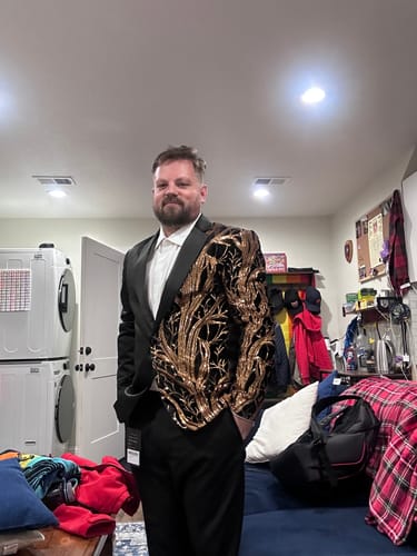 Customer photo review of Men's 2-Piece Suit Gold Sequin Branches Black Tuxedo