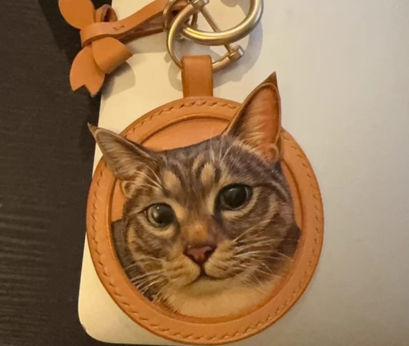 Customer photo review of Custom Handcrafted Leather Pet Portrait Charm