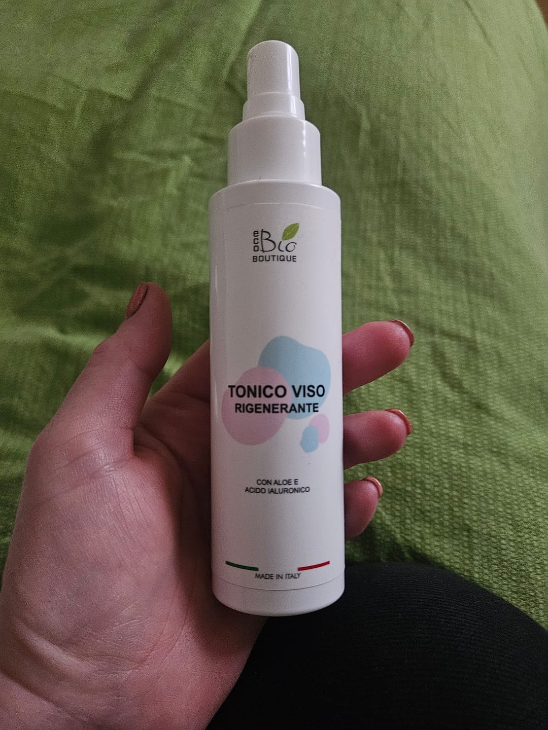 Customer photo review of Tonico Viso Rigenerante