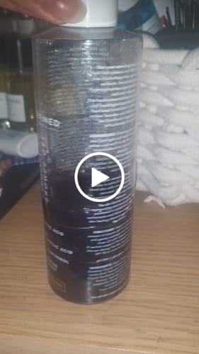 Customer video review of BODY [SESSI]ON. - Exfoliating Shower Gel