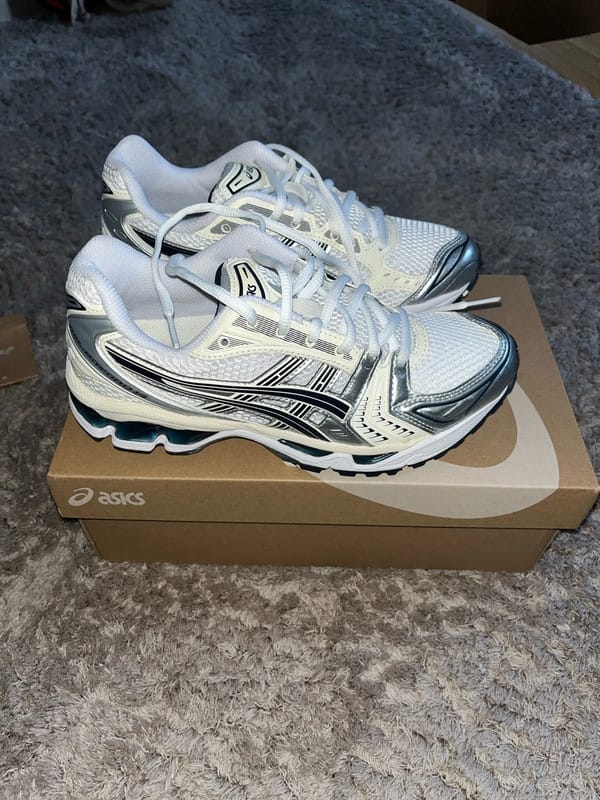 Customer photo review of ASICS Gel-Kayano 14 White Midnight (Women's)