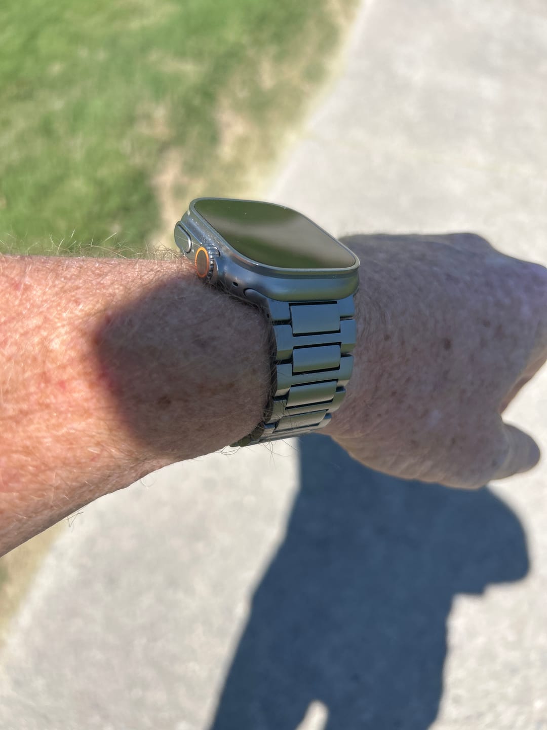 Customer photo review of Titanium Bracelet Pro