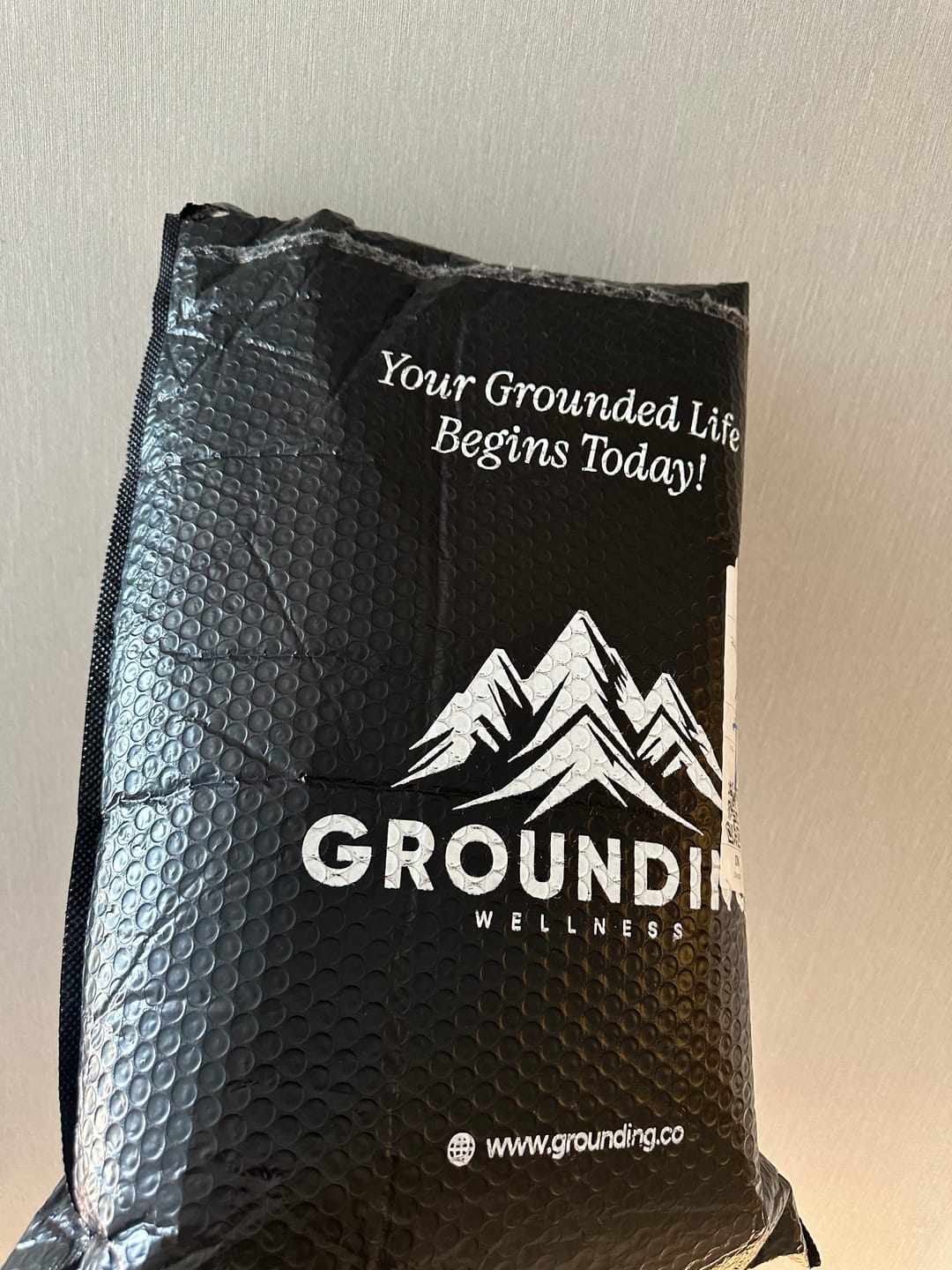 Customer photo review of SLEEP BUNDLE - GROUNDING MAT + GROUNDING FITTED SHEET