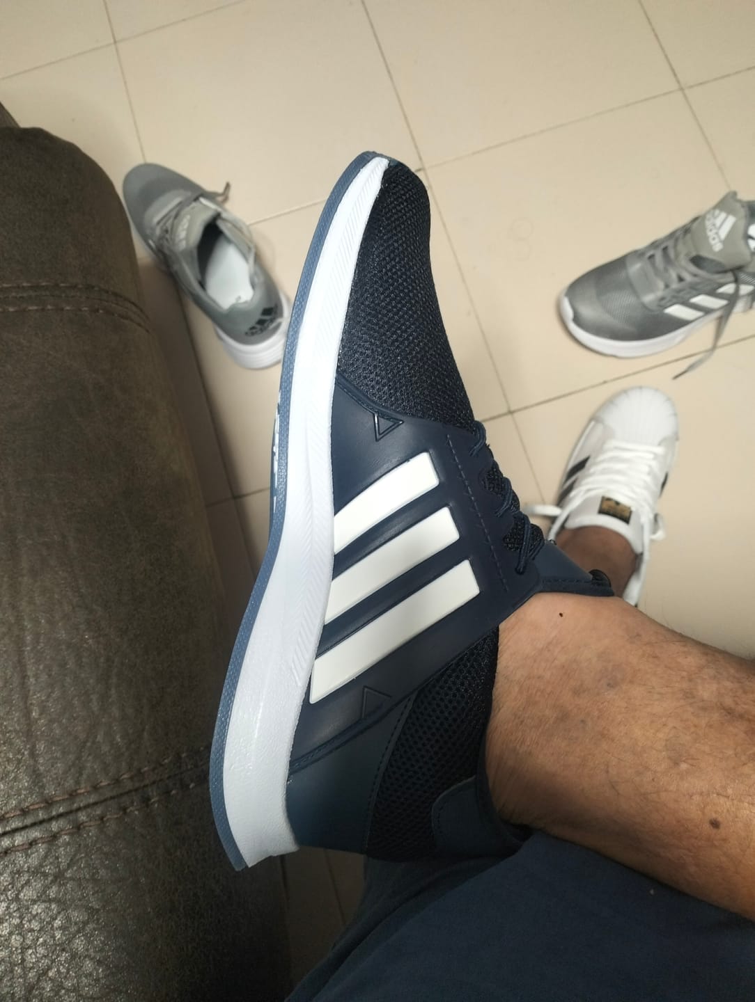Customer photo review of Tenis 018 Marino Blanco