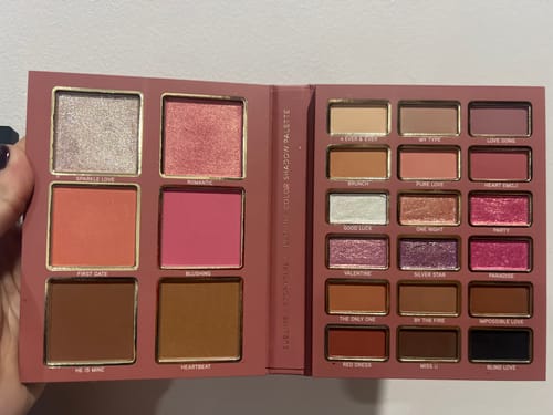 Customer photo review of PALETA DE SOMBRAS STORYTIME