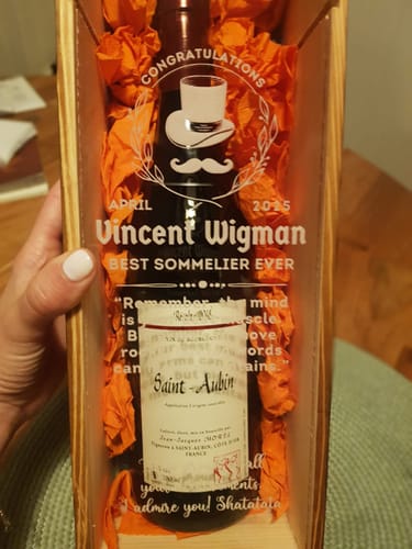 Customer photo review of Custom Engraved Wooden Wine Cork Holder/ Single Wine Bottle Box