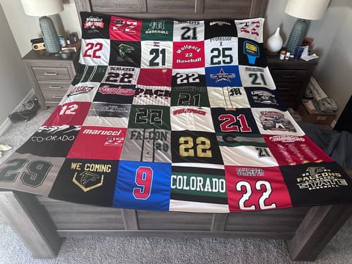 Customer photo review of Project Repat T-Shirt Quilt