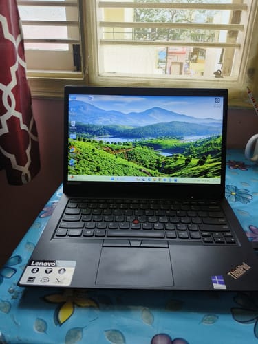 Customer photo review of Lenovo ThinkPad Laptop | T495 | AMD Ryzen 5 Pro | 14" HD | Win 11 | Refurbished