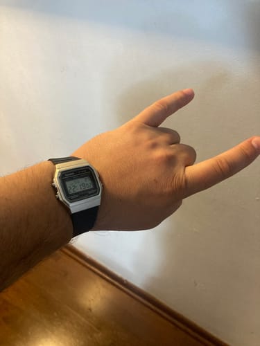 Customer photo review of Reloj Casio Vintage F-91WM-7ADF Plateado/Negro