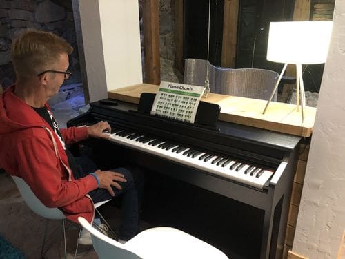 Customer photo review of Donner DDP-100 Upright Digital Piano