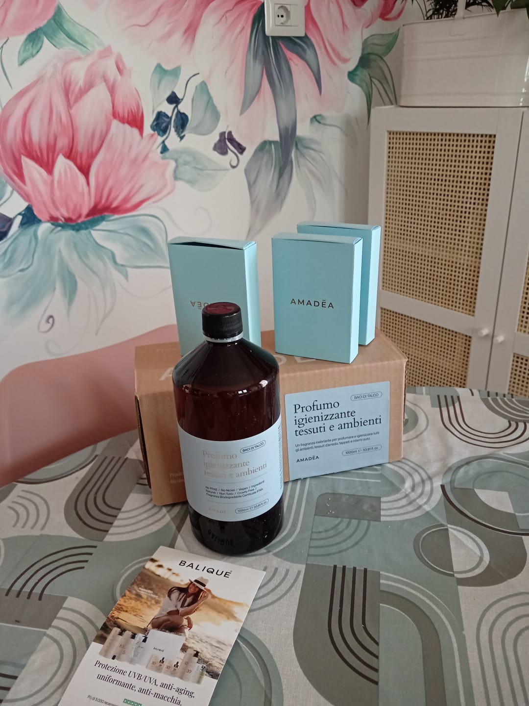 Customer photo review of Profumo "Baci di Talco" igienizzante tessuti e ambienti - Ricarica da 1L