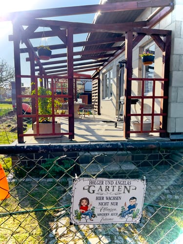 Customer photo review of Personalisiertes Gartenschild mit Namen Anpassbar