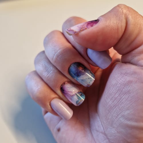 Simone R. review of UV Gel: Pastel Petals image 1 out of 1