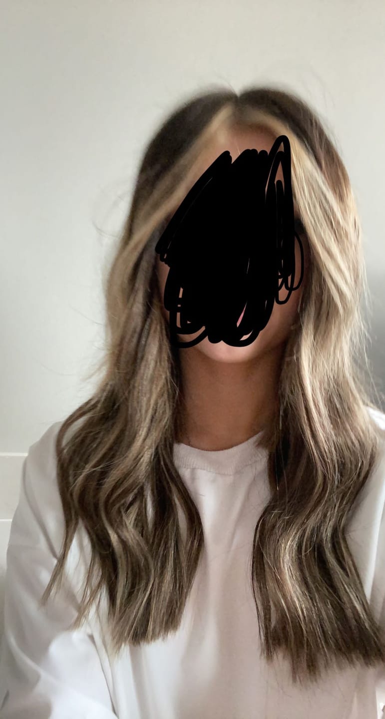 Customer photo review of Moresoo Virgin Tape In Hair Extensions 100% Brazilian Human Hair (#4/8/4/22/800)