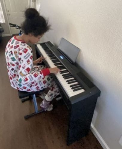 Customer photo review of Donner DEP-20 Digital Piano