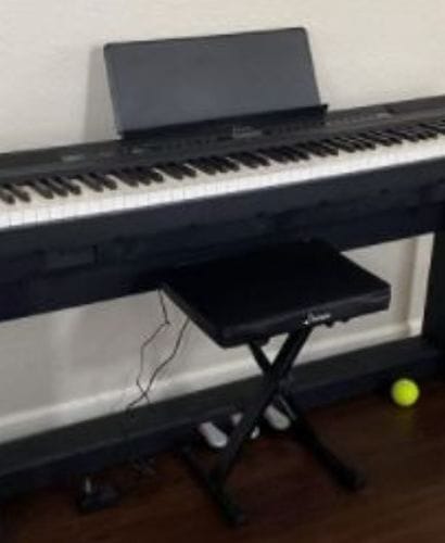 Customer photo review of Donner DEP-20 Digital Piano