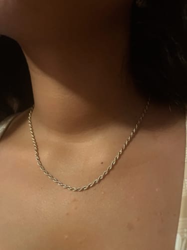 Customer photo review of Thin Rope Chain