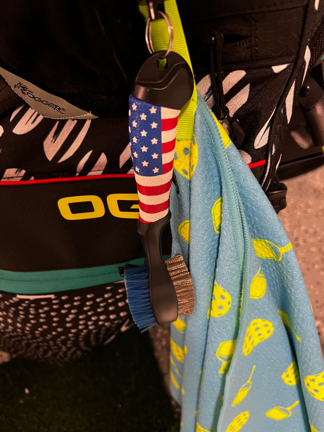 Customer photo review of Birdieboss Magnetic Golf Brush