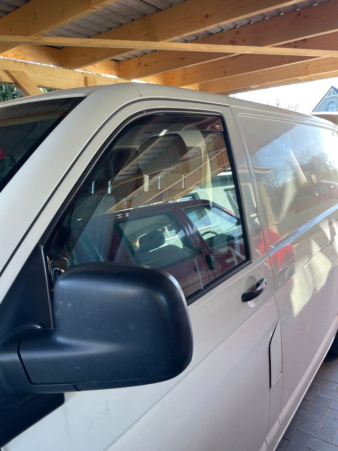 Customer photo review of Aerolift Windabweiser, Regenabweiser VW T5 - T6.1 Set