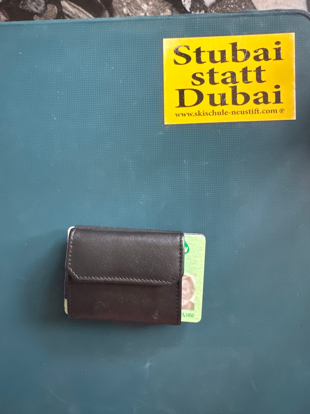 Customer photo review of Nano Boy Pocket card holder wallet with leather coin pocket